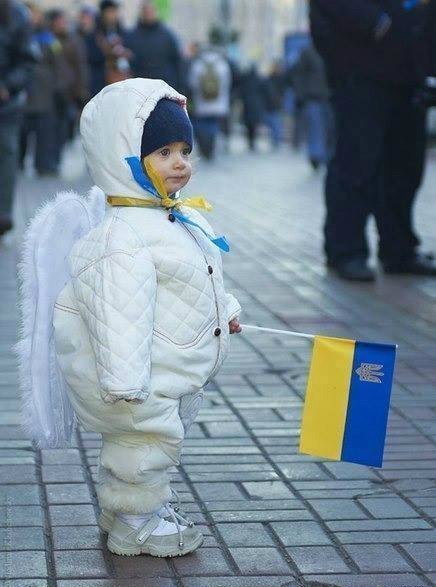 Маленьке янголятко України