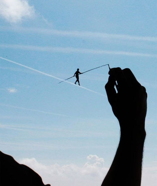 Невесомое творчество уличного художника Pejac