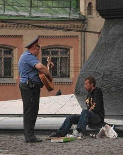 Веселая работа- полицейский