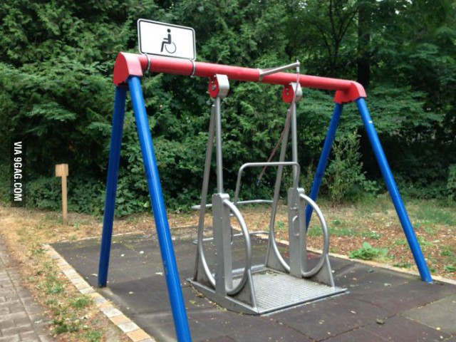 Качель для инвалидов в Германии